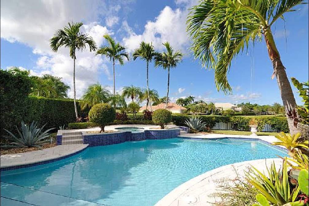 Commercial-grade Florida pool maintained by Clear Waters Pool Care